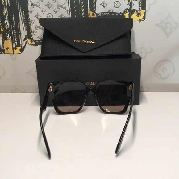 New Authentic Dolce & Gabbana DG4438 4536 Havana Square Sunglasses